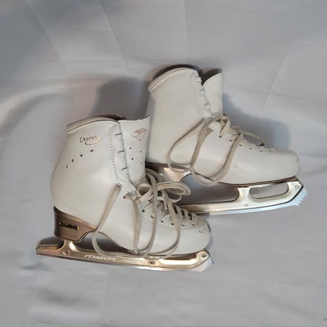 Consignment Figure Skates Simply Skating Consignment